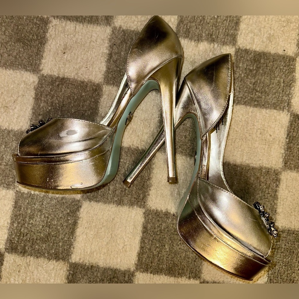 Betsey Johnson Sz 9.5 HONOR platform silver open toe heels - Picture 6 of 6